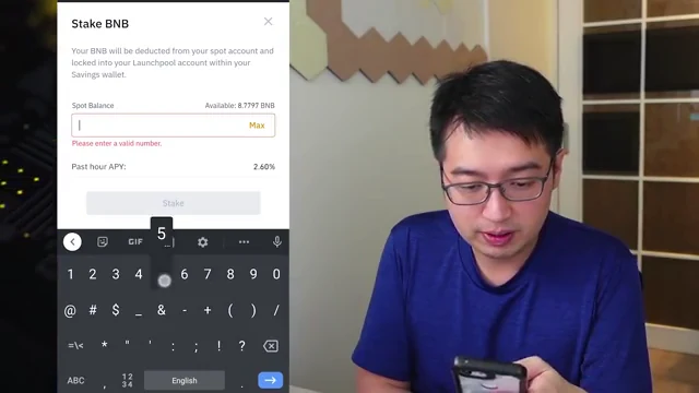 Binance అధికారిక Launchpool వీడియోలో Spot Balance, Stake BNB మొత్తం నమోదు మరియు Stake బటన్ కనిపిస్తున్న నిజమైన స్క్రీన్